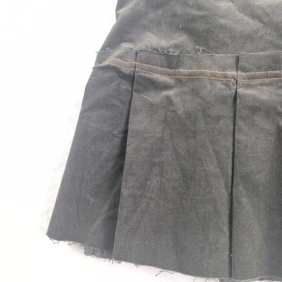 Xers Corduroy Micro Mini Skirt Pleated Y2K SleazeRevival Grunge Junior's XL - Picture 7 of 7